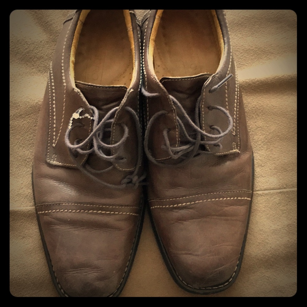 Dress shoes size 10